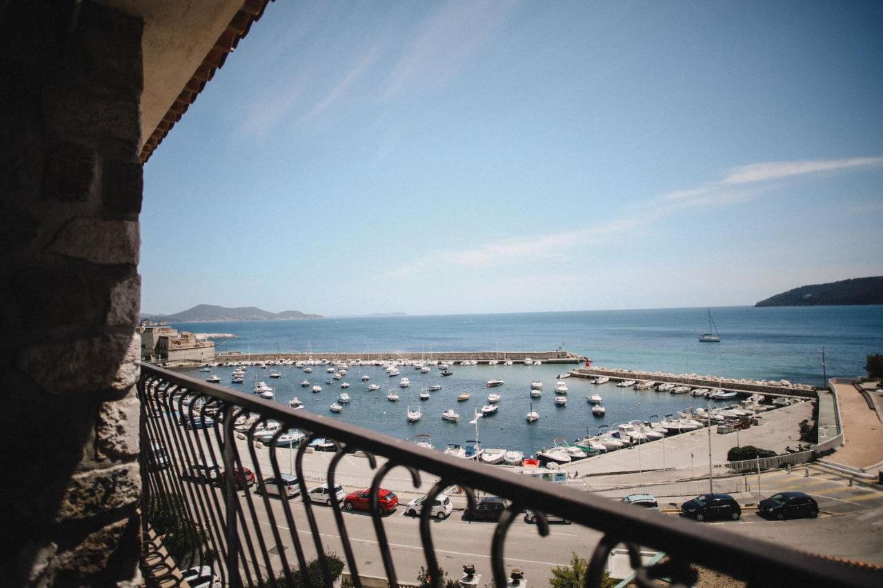 Best Western Plus La Corniche Toulon Exterior photo